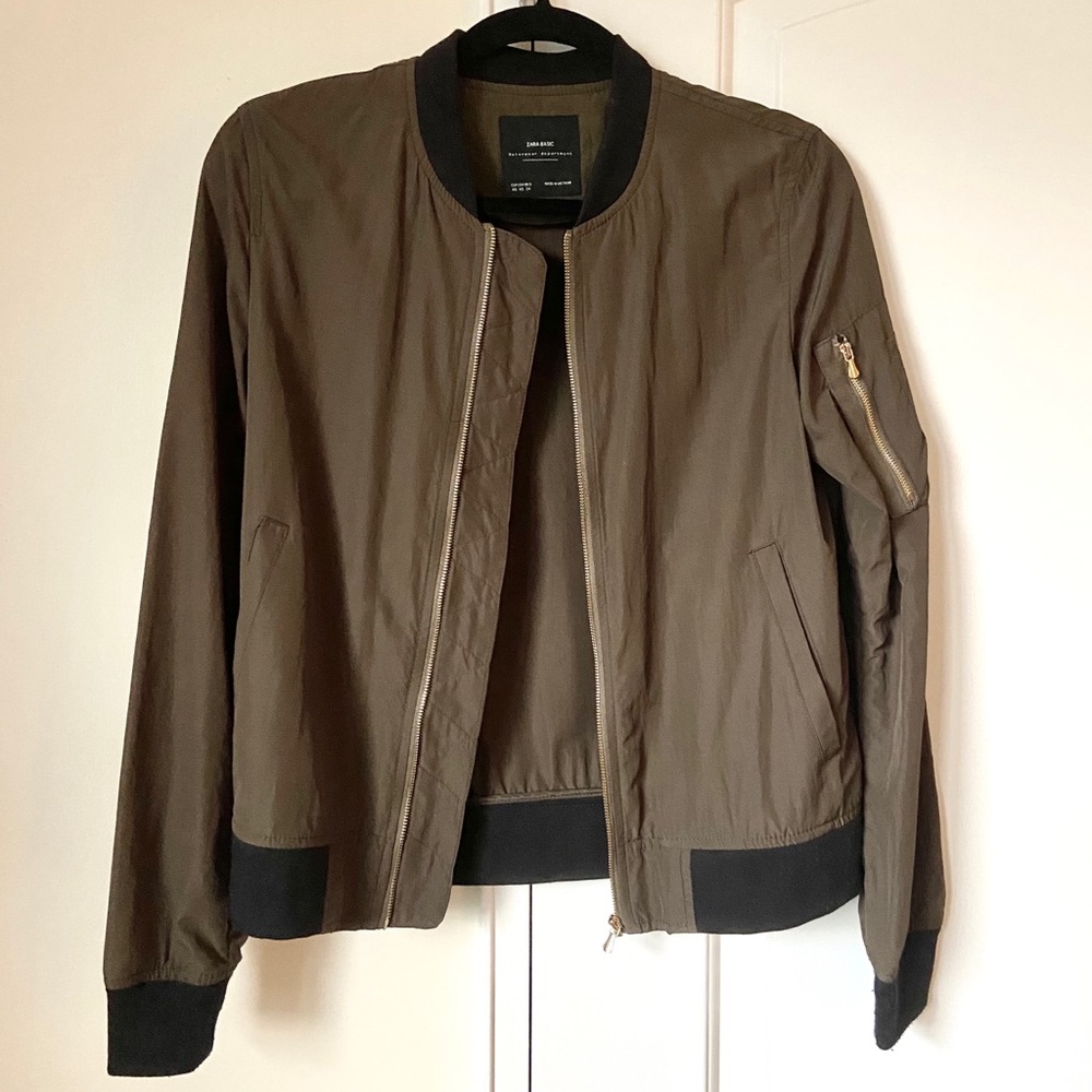 Zara Bomber Jacket Khaki xsmall